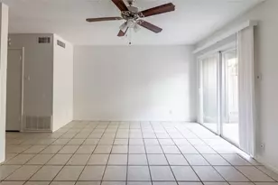 7200 Creekside Dr, Austin, TX 78752 - Photo 23