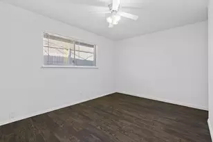 7200 Creekside Dr, Austin, TX 78752 - Photo 11
