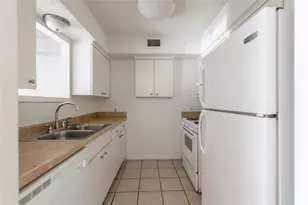 7200 Creekside Dr, Austin, TX 78752 - Photo 19