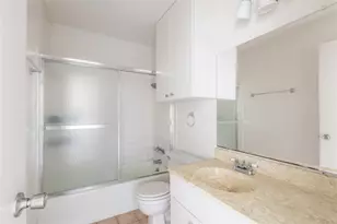 7200 Creekside Dr, Austin, TX 78752 - Photo 25