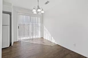 7200 Creekside Dr, Austin, TX 78752 - Photo 9