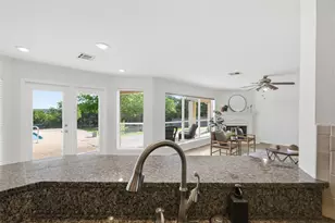 71 Wrangler Dr, Morgans Point, TX 76513 - Photo 11