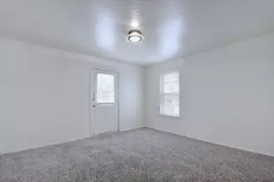 129 Coleman St, Austin, TX 78704 - Photo 9