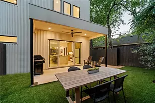 2816 Garwood St, Austin, TX 78702 - Photo 33