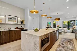 2816 Garwood St, Austin, TX 78702 - Photo 9