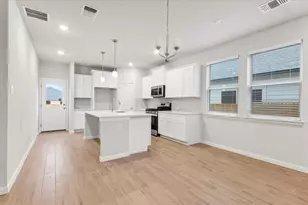 320 Windstar Rd, Liberty Hill, TX 78642 - Photo 7