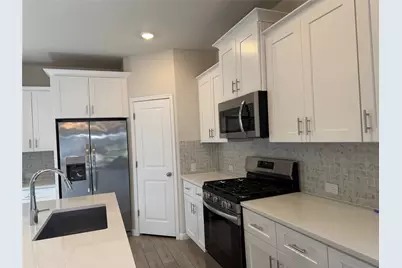 320 Windstar Road, Liberty Hill, TX 78642 - Photo 9