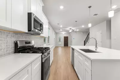 320 Windstar Road, Liberty Hill, TX 78642 - Photo 9