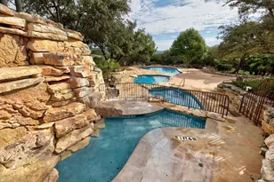 19621 Tranquility Fls Cv, Lago Vista, TX 78645 - Photo 33