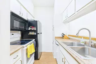 2905 Swisher St, Austin, TX 78705 - Photo 11