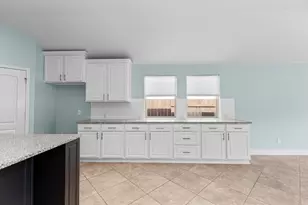 217 Serrano St, Georgetown, TX 78628 - Photo 13