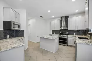 6025 Ronchamps Dr, Round Rock, TX 78681 - Photo 13