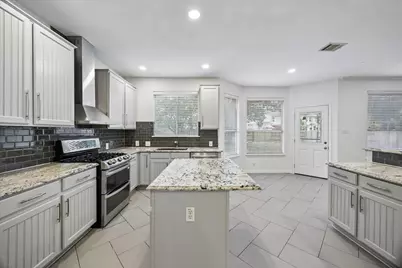 6025 Ronchamps Drive, Round Rock, TX 78681 - Photo 9