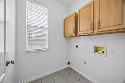6025 Ronchamps Drive, Round Rock, TX 78681 - Photo 13