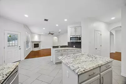 6025 Ronchamps Drive, Round Rock, TX 78681 - Photo 11