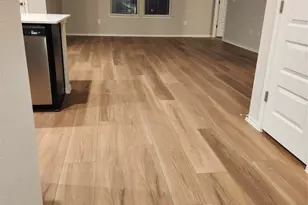 11905 Dillon Fls Dr, Austin, TX 78747 - Photo 5