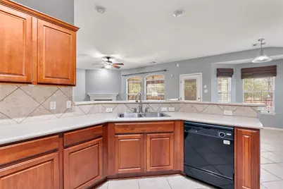 11600 Fletcher Hall Lane, Austin, TX 78717 - Photo 13