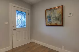 2011 Fort View Rd, Austin, TX 78704 - Photo 5