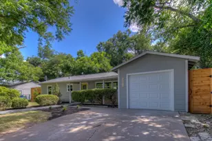 2011 Fort View Rd, Austin, TX 78704 - Photo 3