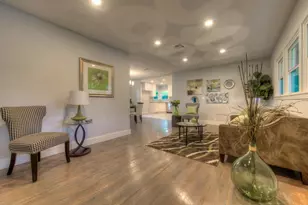2011 Fort View Rd, Austin, TX 78704 - Photo 7