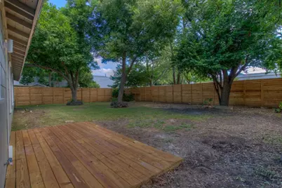 2011 Fortview Road, Austin, TX 78704 - Photo 25