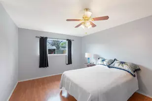 1309 Mallard Ln, Taylor, TX 76574 - Photo 11