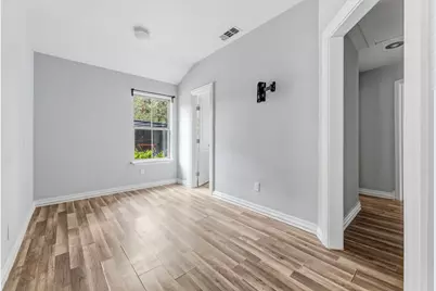 118 Camino De Agua, Elgin, TX 78621 - Photo 17