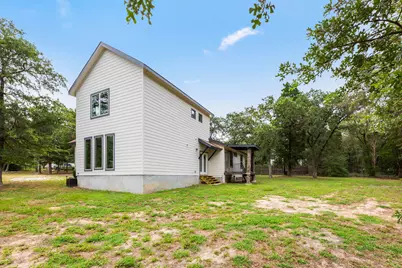 118 Camino De Agua, Elgin, TX 78621 - Photo 35