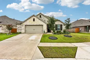 330 Bay Breeze Dr, Kyle, TX 78640 - Photo 3