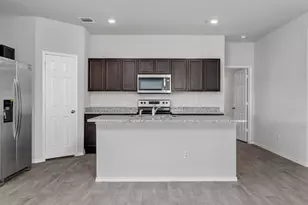 112 Little Grn Trl, Jarrell, TX 76537 - Photo 7