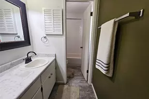 1648 Eastwood Dr, Seguin, TX 78155 - Photo 13