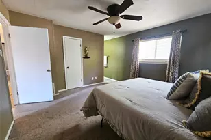 1648 Eastwood Dr, Seguin, TX 78155 - Photo 11