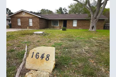 1648 Eastwood Drive, Seguin, TX 78155 - Photo 1