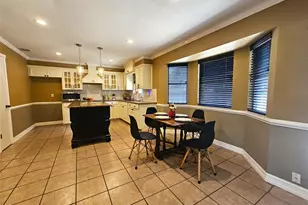 1648 Eastwood Dr, Seguin, TX 78155 - Photo 5