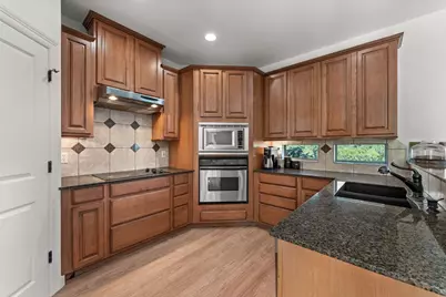 14000 Saskatchewan Drive, Austin, TX 78734 - Photo 9