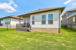 645 Treaty Oak Dr, Georgetown, TX 78628 - Photo 33