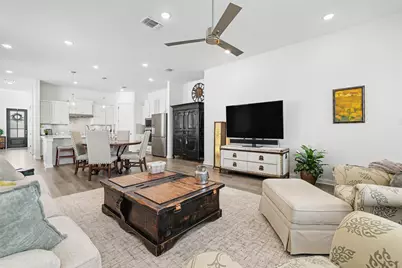 645 Treaty Oak Drive, Georgetown, TX 78628 - Photo 9