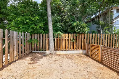 2201 Leon Street, Austin, TX 78705 - Photo 25