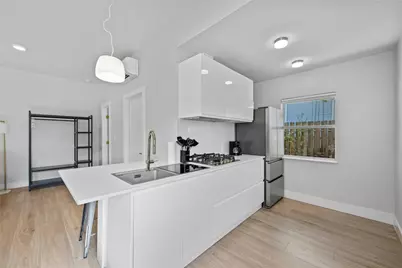 2201 Leon Street, Austin, TX 78705 - Photo 11