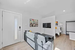 2201 Leon St, Austin, TX 78705 - Photo 5