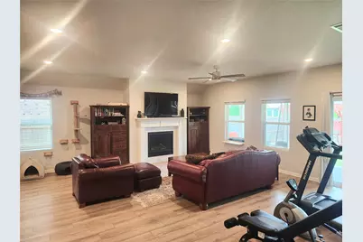 180 Golden Gate Lane, Kyle, TX 78640 - Photo 5