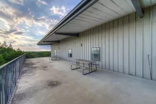 7100 Comanche Trail, Austin, TX 78732 - Photo 19