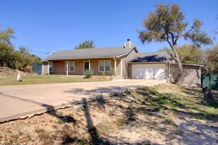 141 Arnold Dr, Canyon Lake, TX 78133 - Photo 31