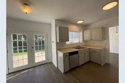 224 San Felipe, Kyle, TX 78640 - Photo 5