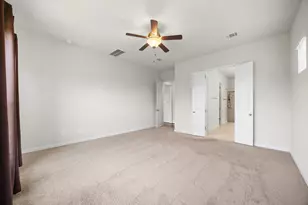 3821 Raven Caw Pass, Pflugerville, TX 78660 - Photo 15
