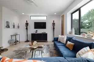 3406 E 17th St, Austin, TX 78721 - Photo 3