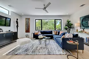 3406 E 17th St, Austin, TX 78721 - Photo 1