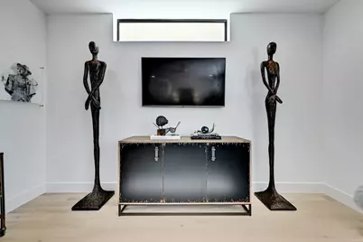 3406 E 17th Street #5, Austin, TX 78721 - Photo 3