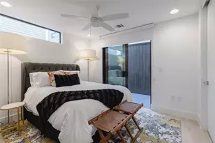 3406 E 17th St, Austin, TX 78721 - Photo 11