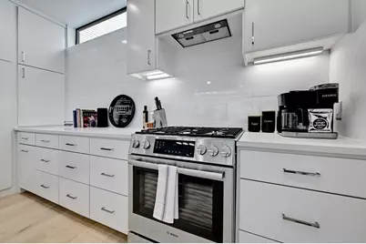 3406 E 17th Street #5, Austin, TX 78721 - Photo 7